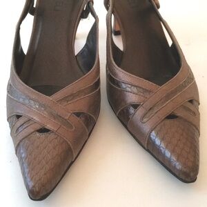 Van Eli bronze sling back leather heels